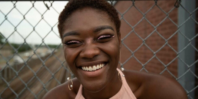 eyeliner semi-permanent